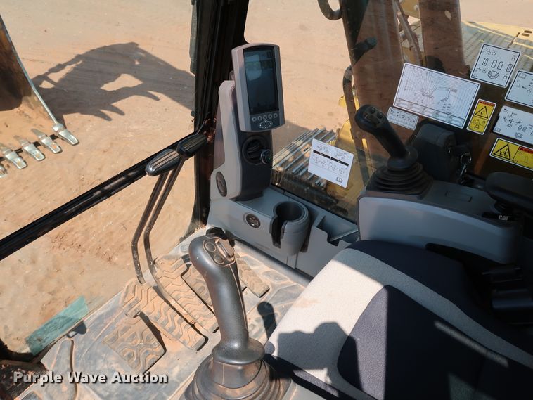 image for item DJ1946 2019 Caterpillar 325F L CR  excavator