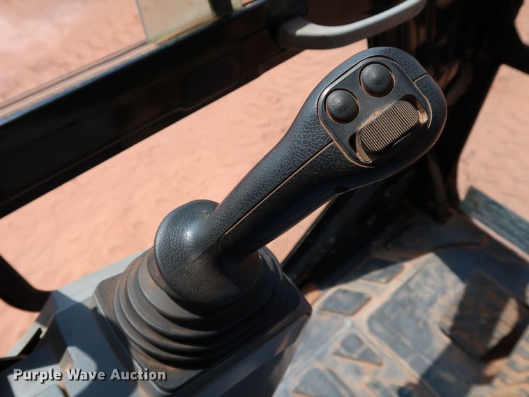 image for item DJ1946 2019 Caterpillar 325F L CR  excavator