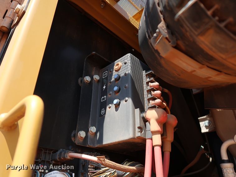 image for item DJ1946 2019 Caterpillar 325F L CR  excavator