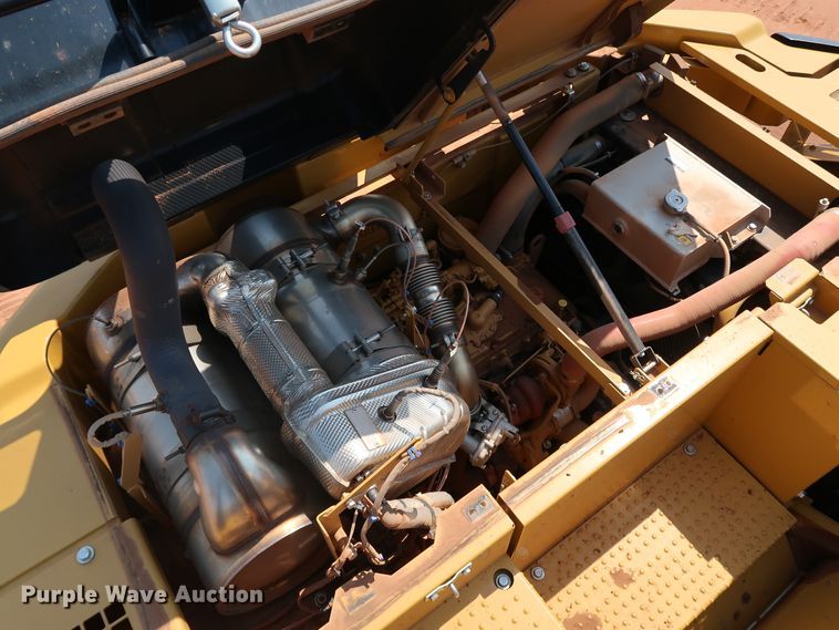 image for item DJ1946 2019 Caterpillar 325F L CR  excavator