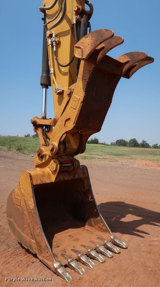 image for item DJ1946 2019 Caterpillar 325F L CR  excavator