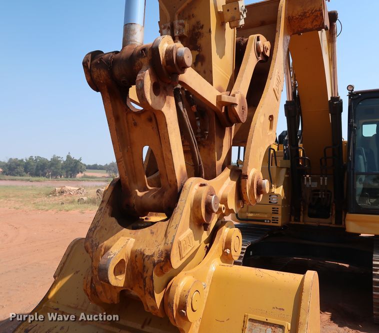 image for item DJ1946 2019 Caterpillar 325F L CR  excavator