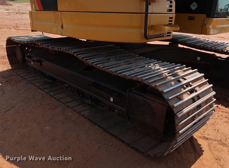 image for item DJ1946 2019 Caterpillar 325F L CR  excavator