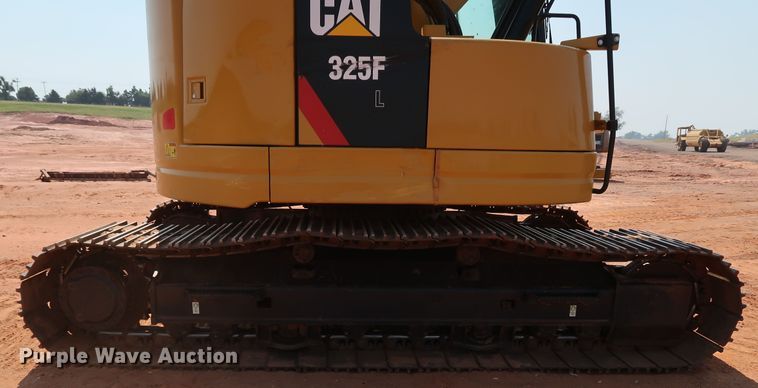 image for item DJ1946 2019 Caterpillar 325F L CR  excavator