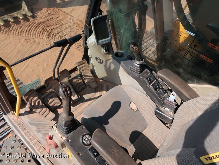 image for item DJ1947 2008 Volvo EC360C L  excavator