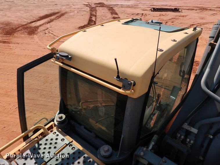 image for item DJ1947 2008 Volvo EC360C L  excavator