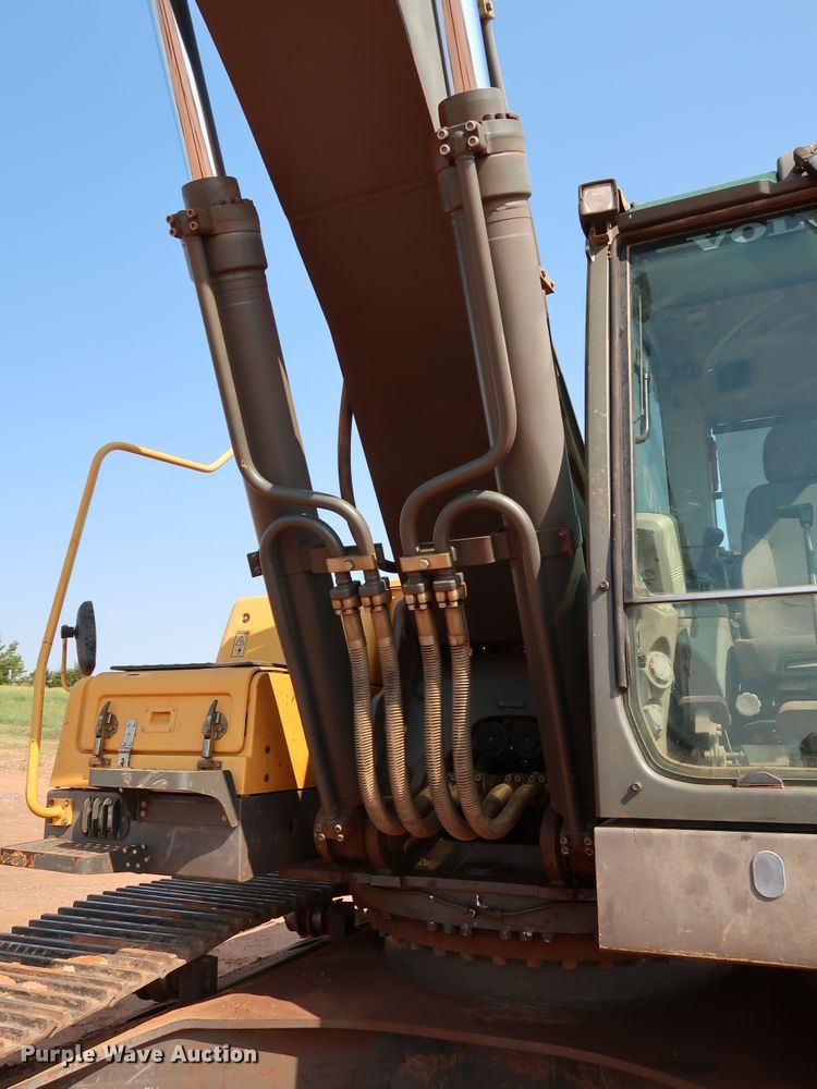 image for item DJ1947 2008 Volvo EC360C L  excavator