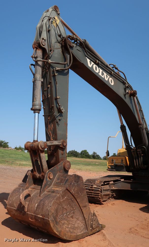 image for item DJ1947 2008 Volvo EC360C L  excavator