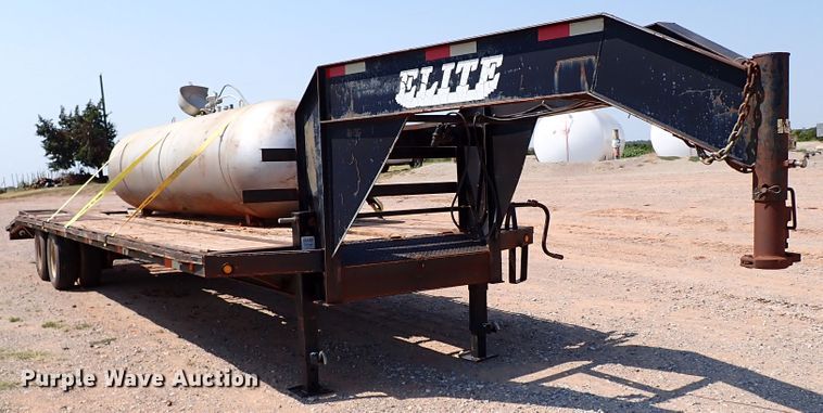 image for item DJ1948 2006 Elite Gooseneck Dovetail-30  equipment trailer