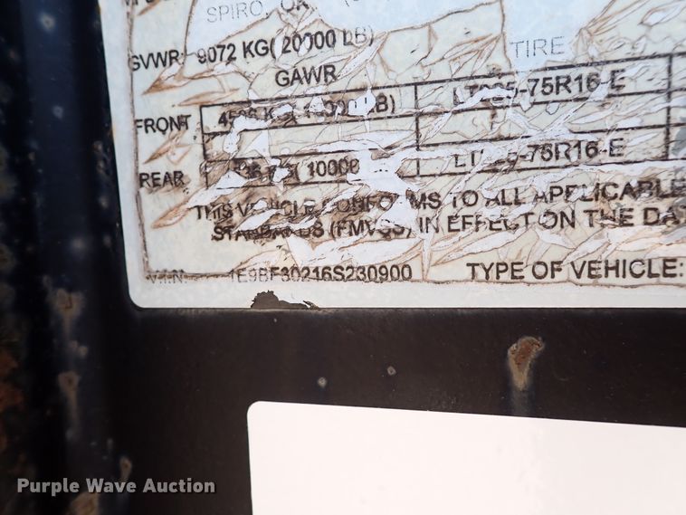 image for item DJ1948 2006 Elite Gooseneck Dovetail-30  equipment trailer