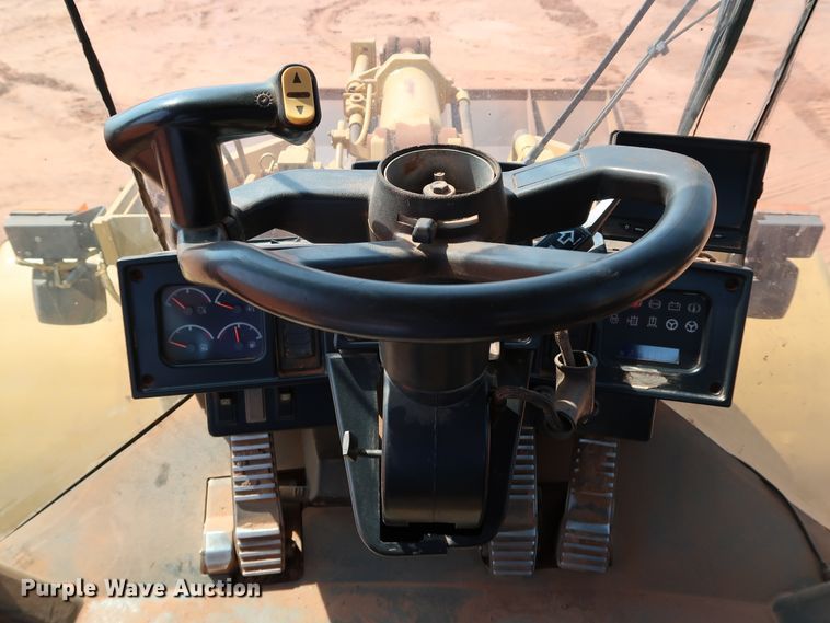 image for item DJ1949 2002 Caterpillar 962G  wheel loader