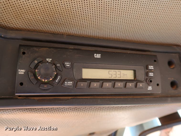 image for item DJ1949 2002 Caterpillar 962G  wheel loader