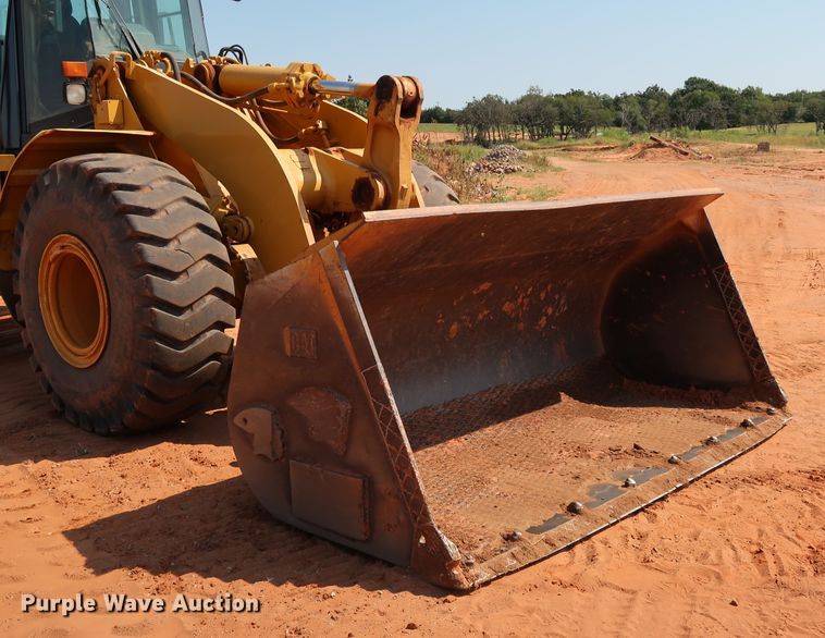 image for item DJ1949 2002 Caterpillar 962G  wheel loader