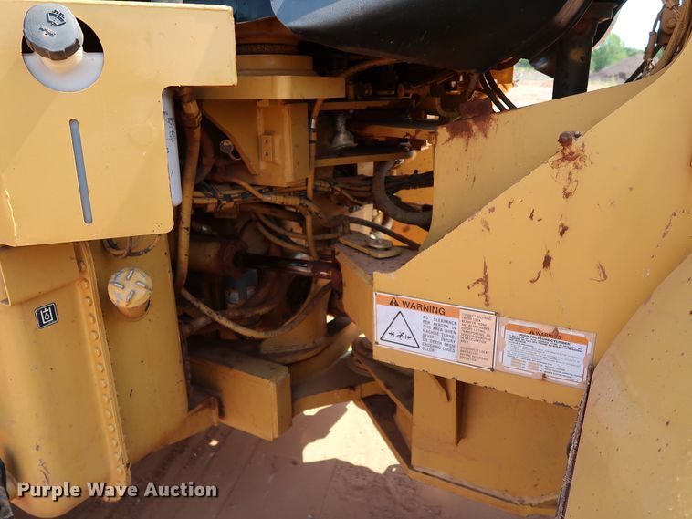 image for item DJ1949 2002 Caterpillar 962G  wheel loader