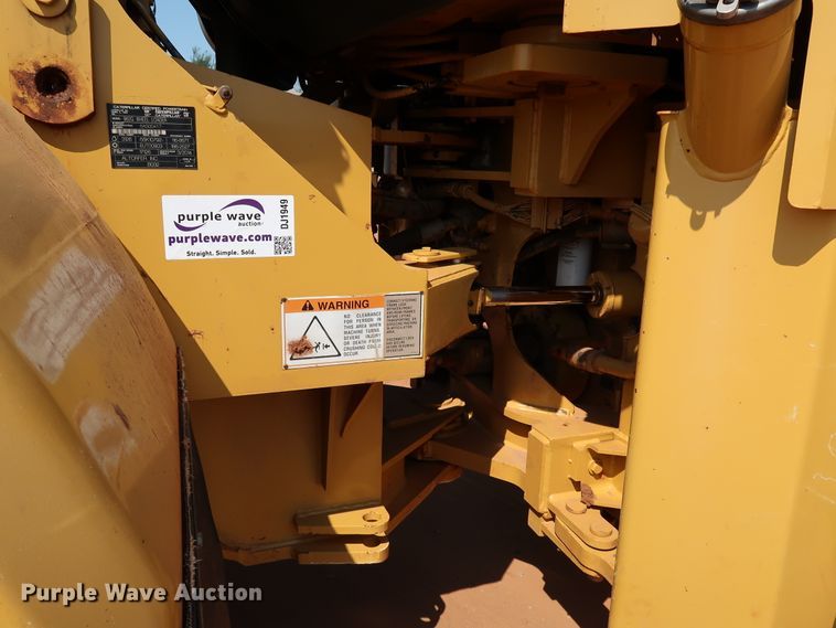 image for item DJ1949 2002 Caterpillar 962G  wheel loader
