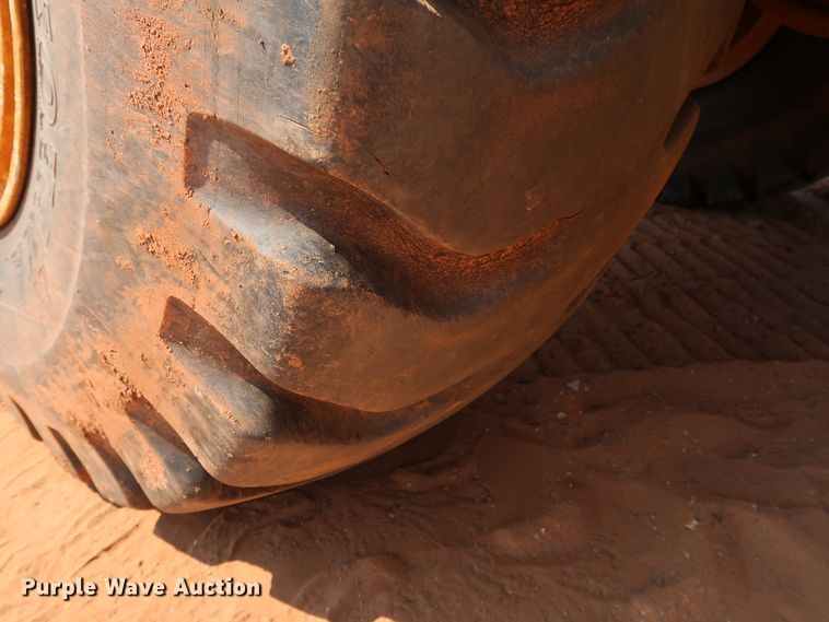 image for item DJ1949 2002 Caterpillar 962G  wheel loader