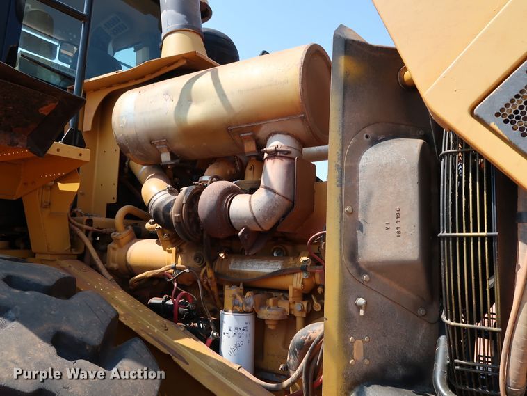 image for item DJ1950 2005 Caterpillar 972G Series II  wheel loader