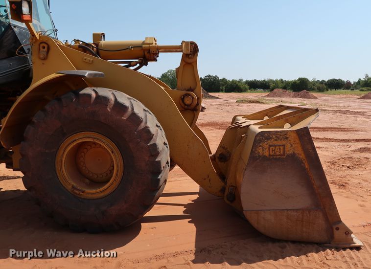 image for item DJ1950 2005 Caterpillar 972G Series II  wheel loader