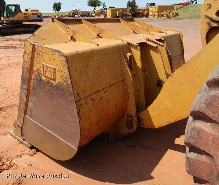 image for item DJ1950 2005 Caterpillar 972G Series II  wheel loader