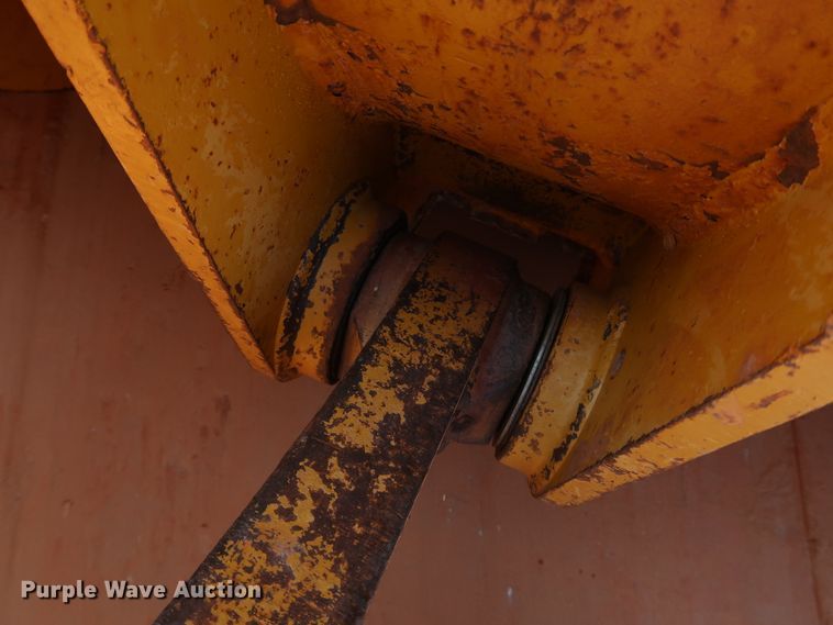 image for item DJ1950 2005 Caterpillar 972G Series II  wheel loader