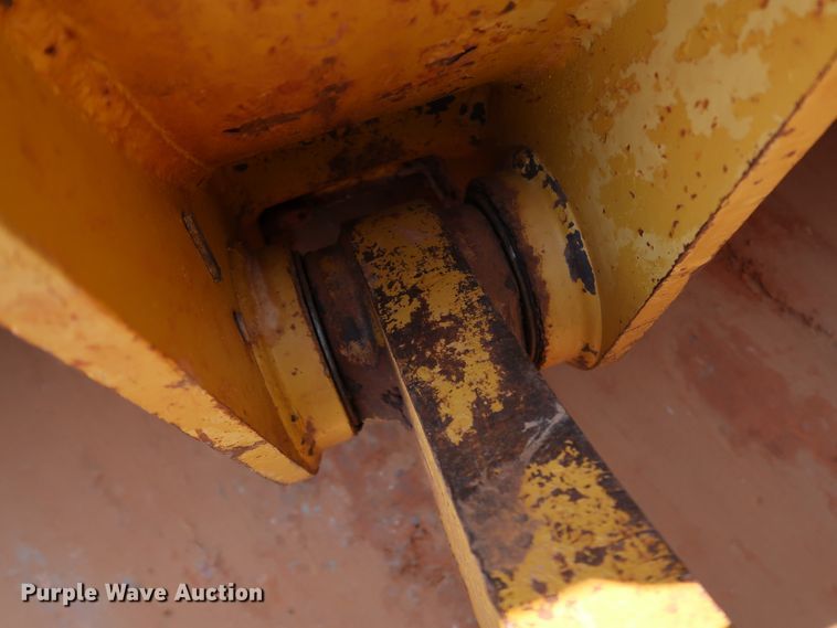 image for item DJ1950 2005 Caterpillar 972G Series II  wheel loader