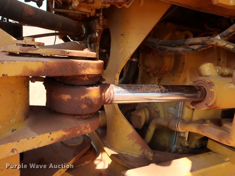 image for item DJ1950 2005 Caterpillar 972G Series II  wheel loader