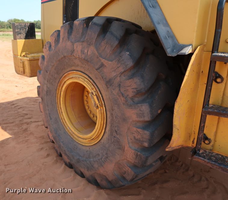 image for item DJ1950 2005 Caterpillar 972G Series II  wheel loader