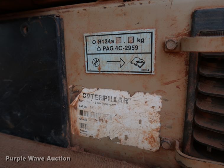 image for item DJ1951 2005 Caterpillar 140H VHP  motor grader