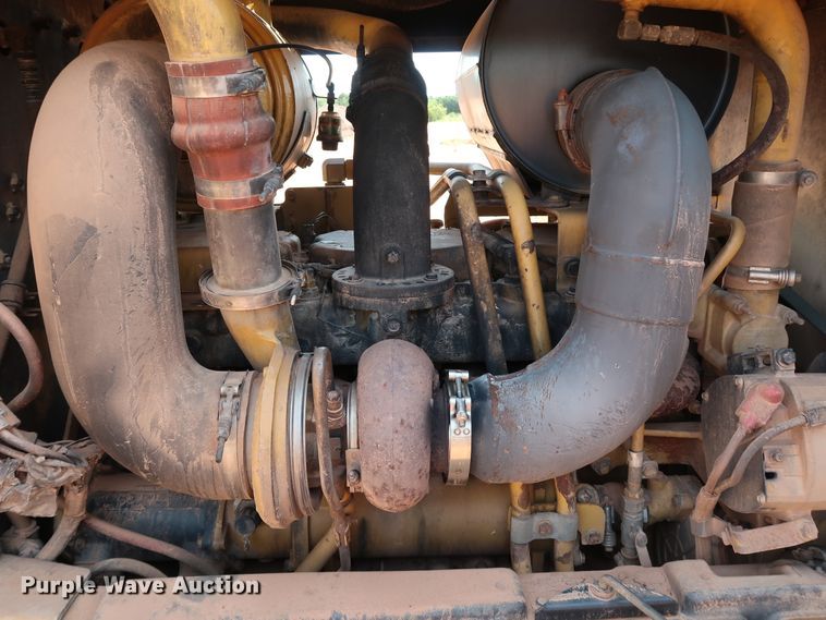 image for item DJ1951 2005 Caterpillar 140H VHP  motor grader