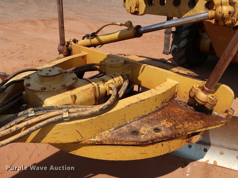 image for item DJ1951 2005 Caterpillar 140H VHP  motor grader