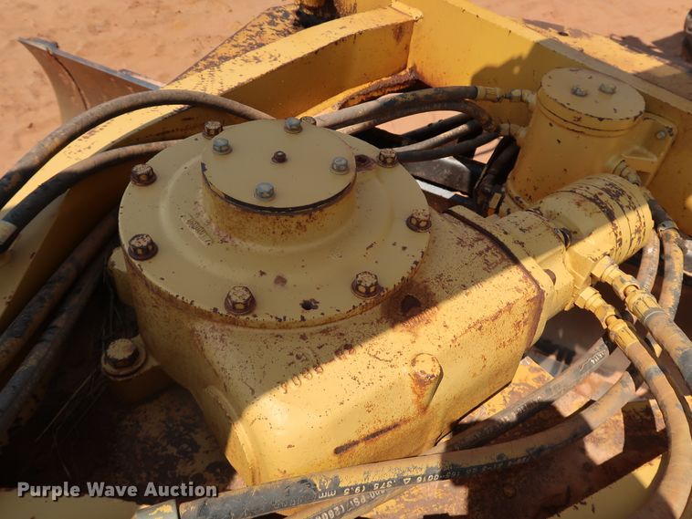 image for item DJ1951 2005 Caterpillar 140H VHP  motor grader