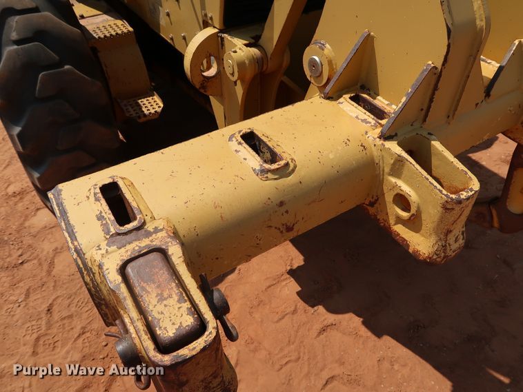 image for item DJ1951 2005 Caterpillar 140H VHP  motor grader