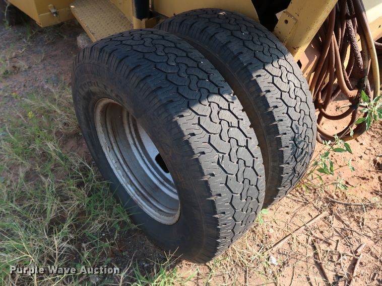 image for item DJ1952 Arrow G400  drop hammer