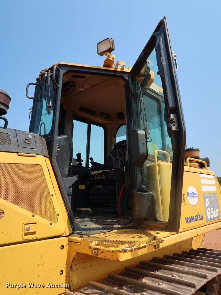 image for item DJ1953 2012 Komatsu D65EX-17  dozer