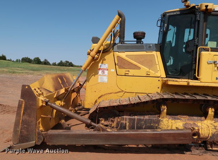 image for item DJ1953 2012 Komatsu D65EX-17  dozer