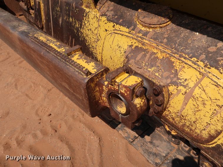 image for item DJ1953 2012 Komatsu D65EX-17  dozer