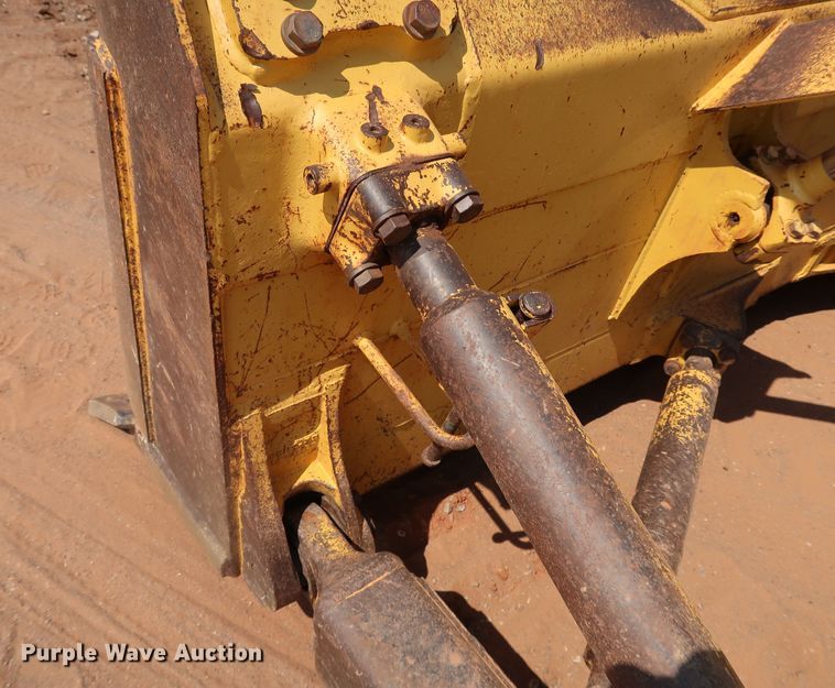 image for item DJ1953 2012 Komatsu D65EX-17  dozer