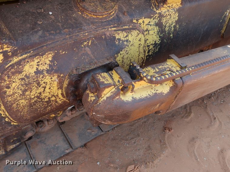 image for item DJ1953 2012 Komatsu D65EX-17  dozer