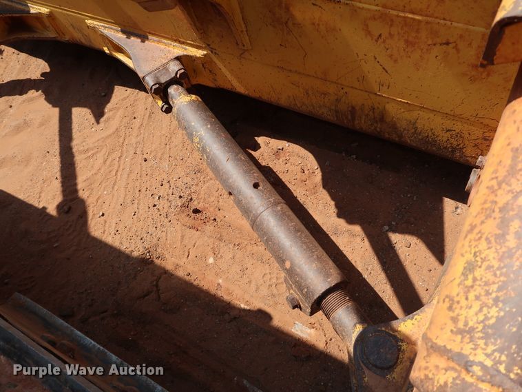 image for item DJ1953 2012 Komatsu D65EX-17  dozer