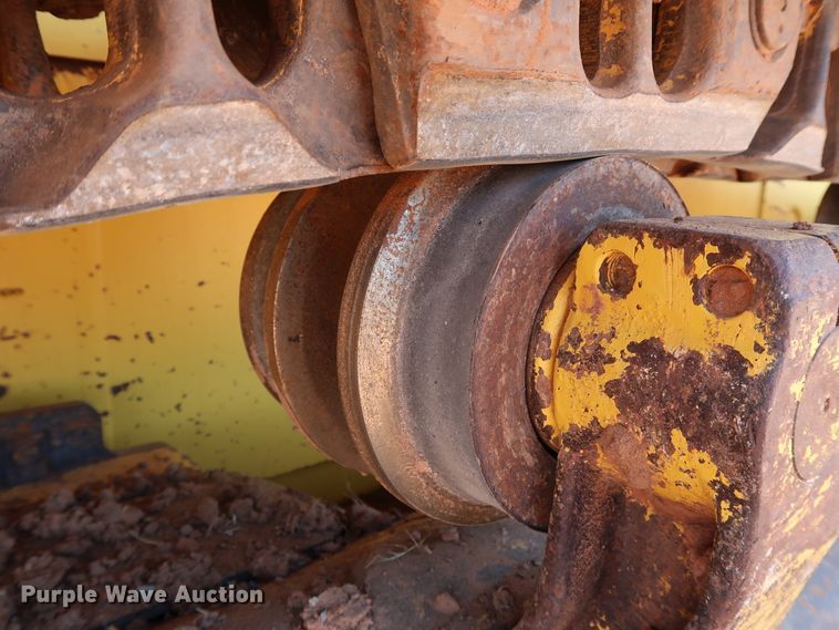 image for item DJ1953 2012 Komatsu D65EX-17  dozer