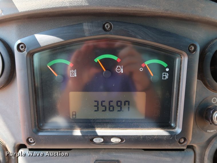 image for item DJ1954 2014 Caterpillar D6K2 XL  dozer