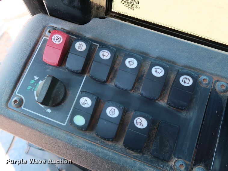 image for item DJ1954 2014 Caterpillar D6K2 XL  dozer