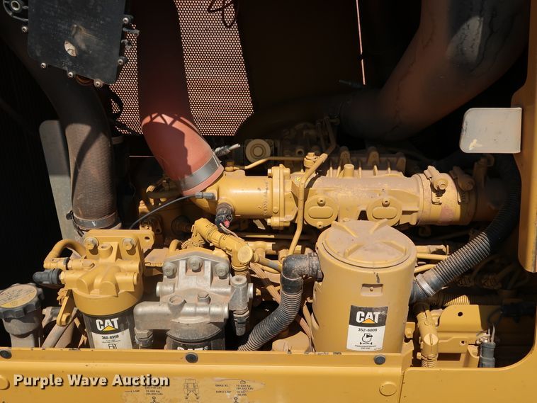 image for item DJ1954 2014 Caterpillar D6K2 XL  dozer