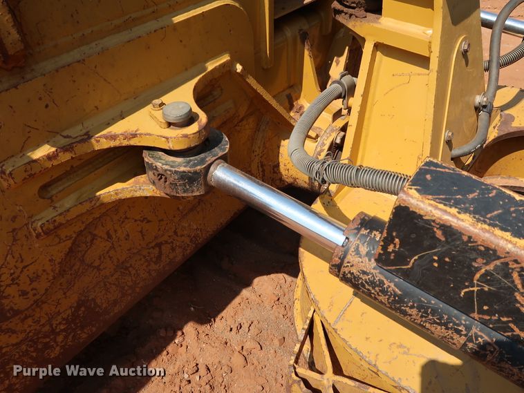 image for item DJ1954 2014 Caterpillar D6K2 XL  dozer