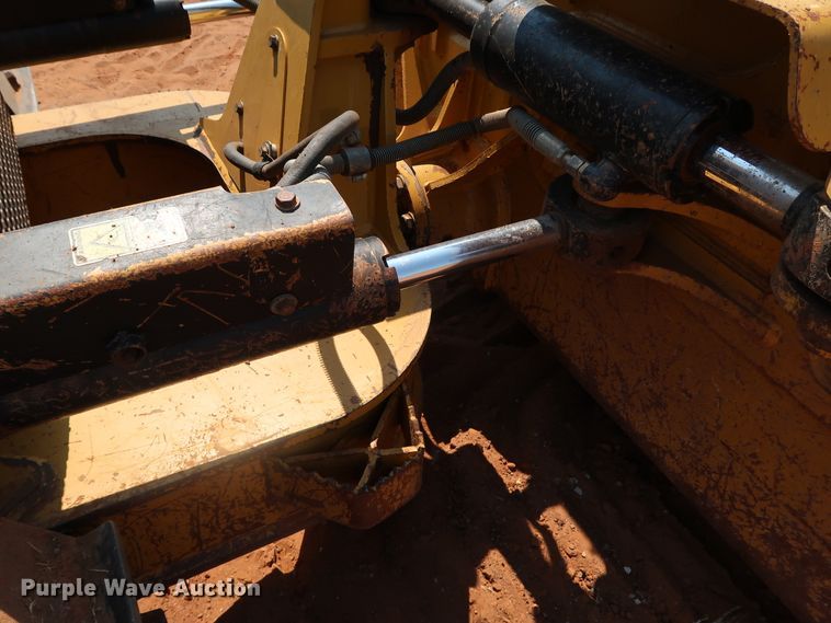 image for item DJ1954 2014 Caterpillar D6K2 XL  dozer