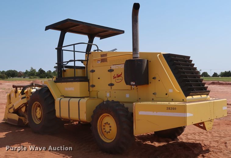 image for item DJ1955 2012 Bomag MPH364R-2  recycler