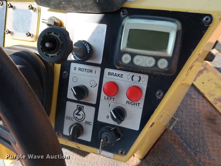 image for item DJ1955 2012 Bomag MPH364R-2  recycler