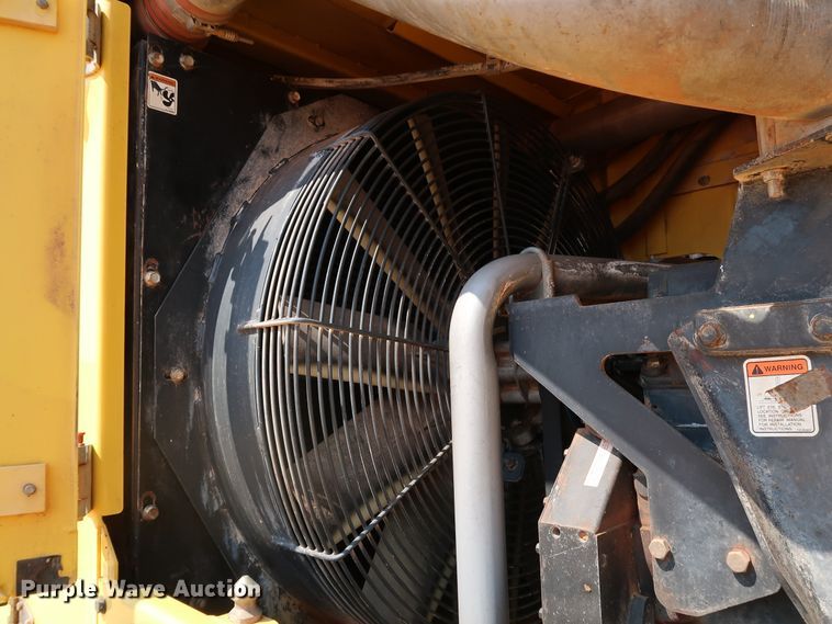 image for item DJ1955 2012 Bomag MPH364R-2  recycler