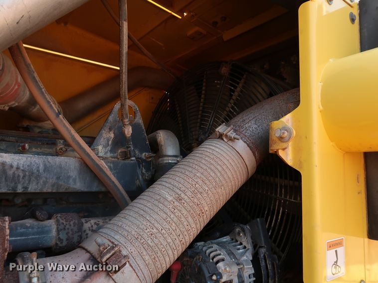 image for item DJ1955 2012 Bomag MPH364R-2  recycler