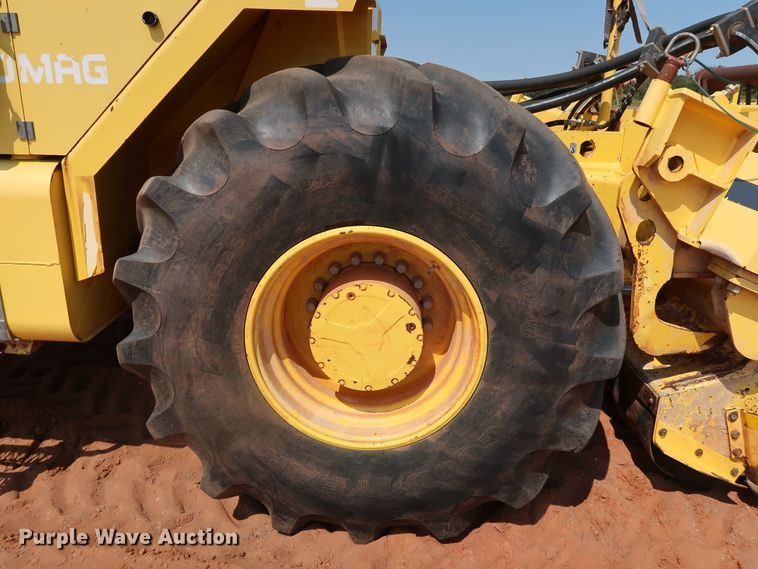 image for item DJ1955 2012 Bomag MPH364R-2  recycler